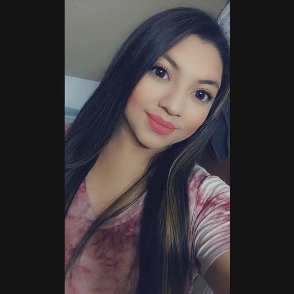 leslieelozada